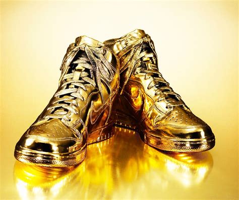 nike goldene schuhe